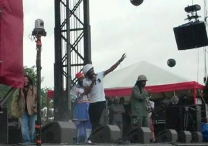 20150628_173029.jpg capleton steven coca tea lucano_crop